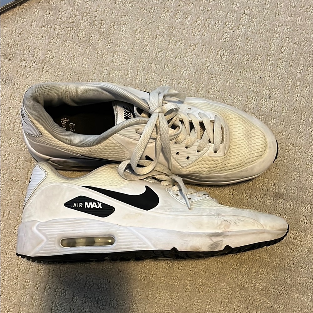 Nike White and Black Air Max Sneakers